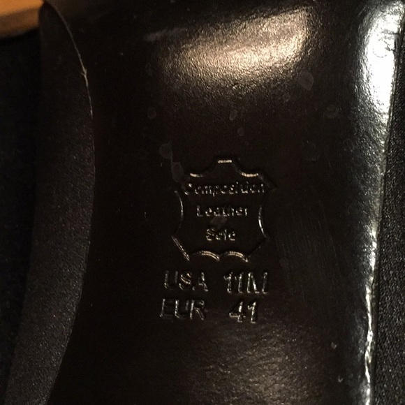 Nina the touch of Nina satin 3.5 inch bow front - Picture 6 of 8